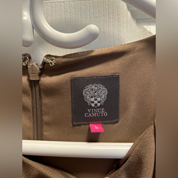 Dress - Picture 3 of 3